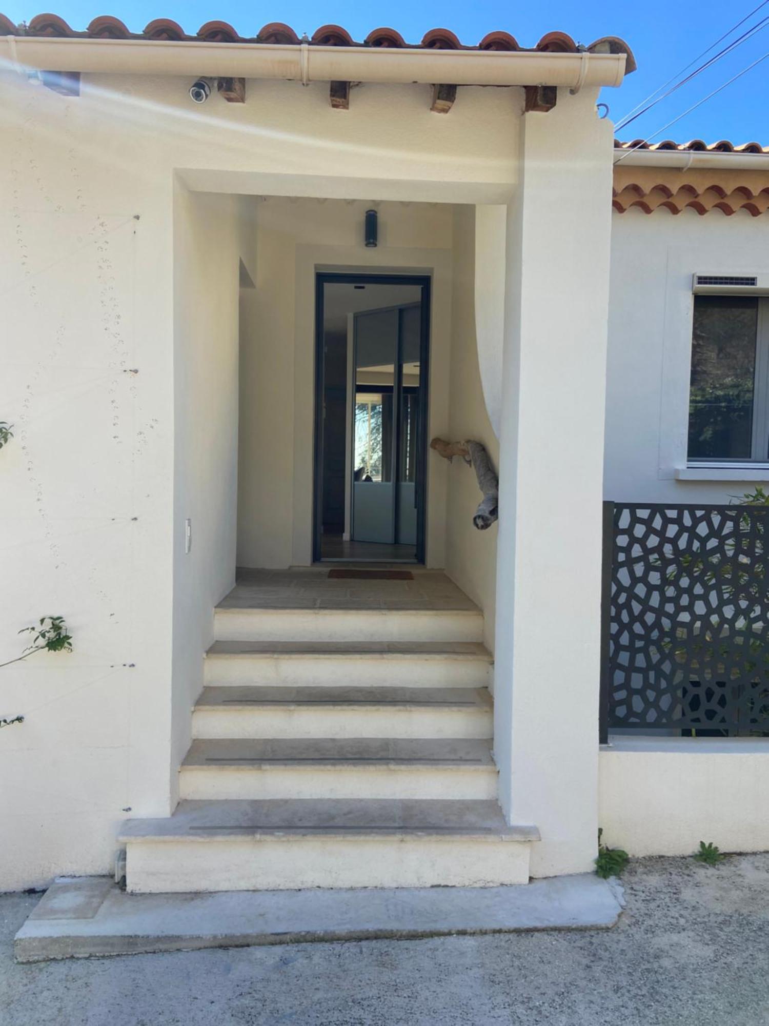 Sublime Avec Vue Et Jacuzzi Holiday home La Ciotat